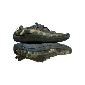 NORTHSIDE  Boy's Sz 4 Green Camo Water Shoes